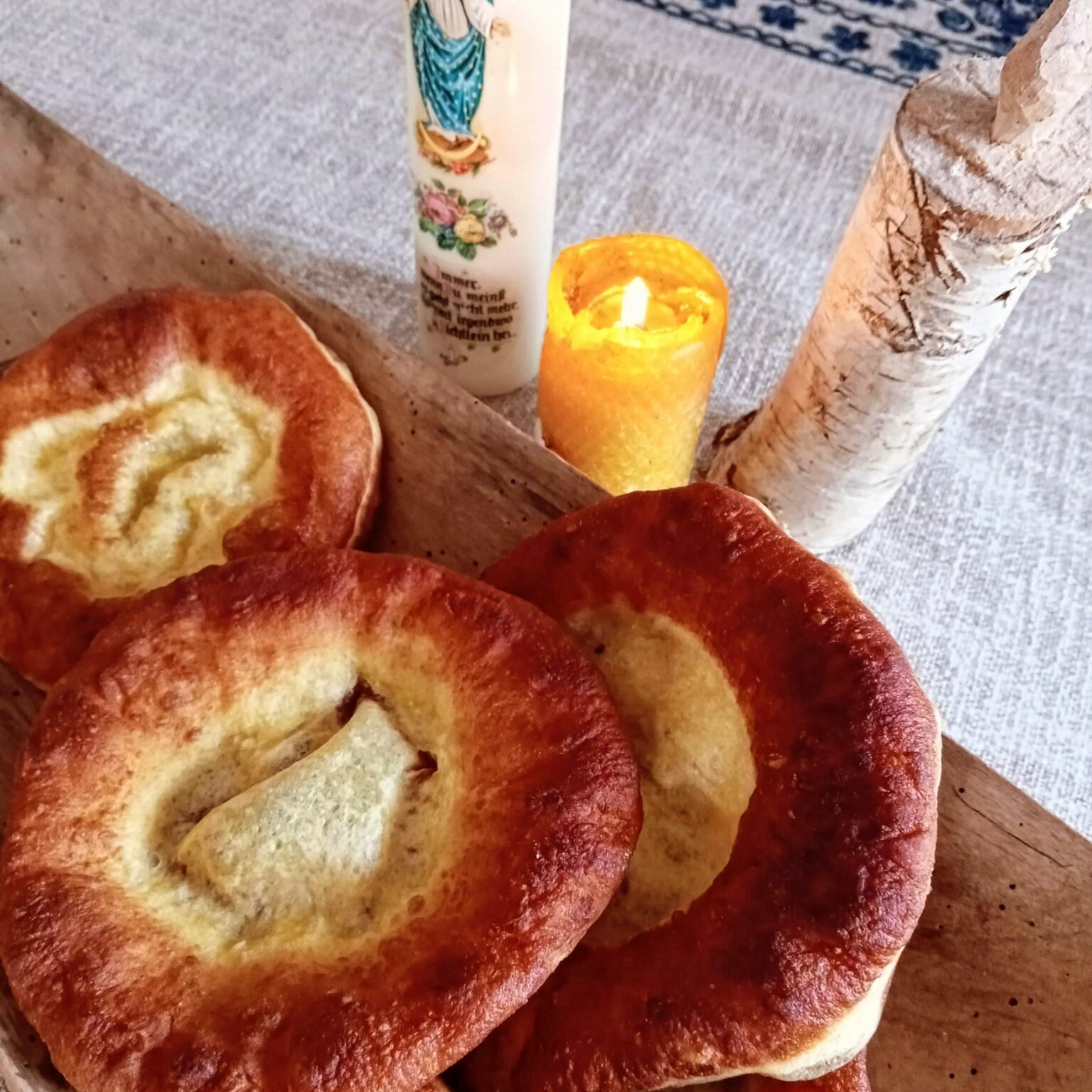 Lichtmesskrapfen Foto Cornelia Schlosser Lichtmesskrapfen Foto Cornelia Schlosser