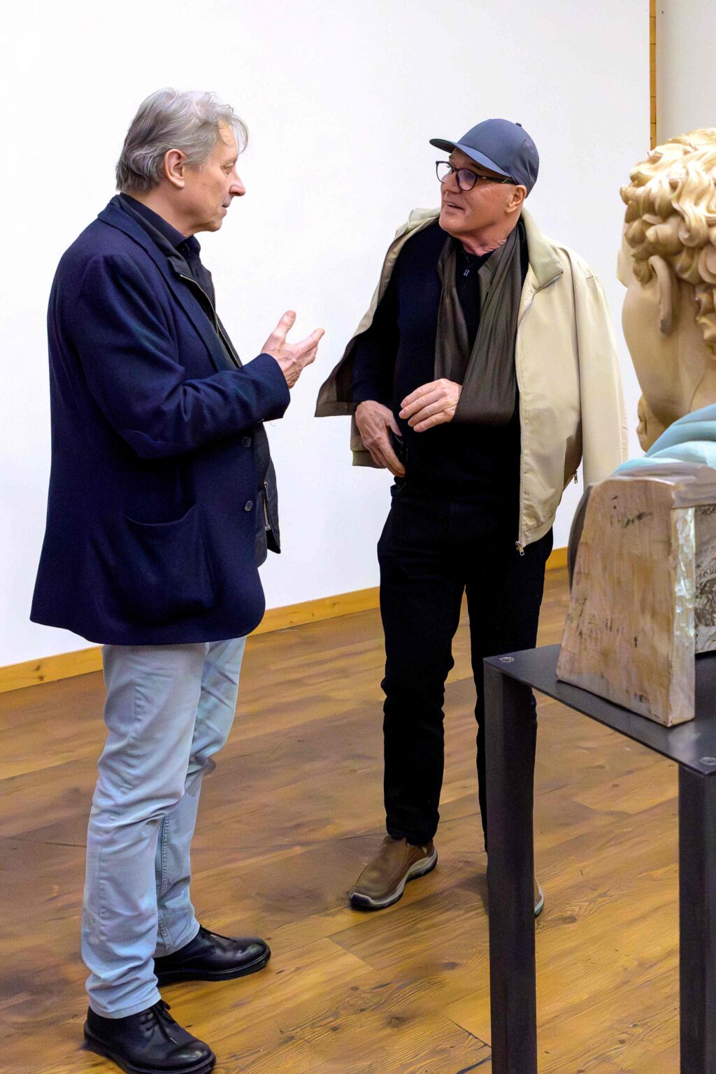 K&uuml;nstler im Gespr&auml;ch Markus Treml und Anton Thurnberger Foto Helmut JB Laufenb&ouml;ck