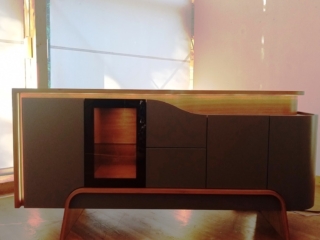 Sideboard Curved von Simon Stempfer Foto Cornelia Schlosser Sideboard Curved von Simon Stempfer Foto Cornelia Schlosser